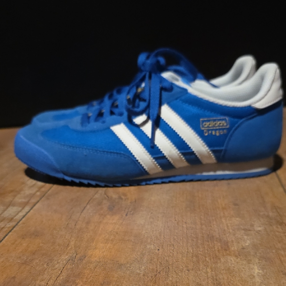 Adidas Dragon  Royal Blue and White Sneakers Mens Size 6/ Womans Size 7